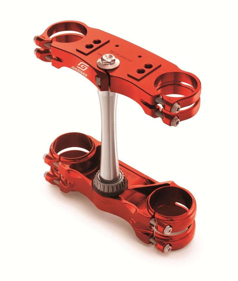 Factory Racing triple clamp