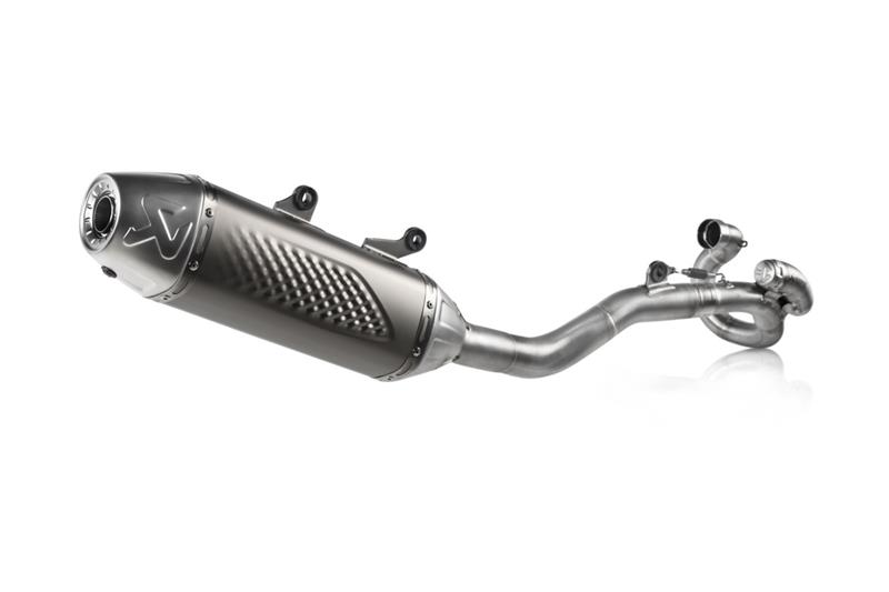 Akrapovic Racing Line